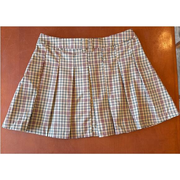 Divided H&M Pleated Plaid Mini Skirt Tan Burgundy Preppy Style Size Small - Picture 5 of 6